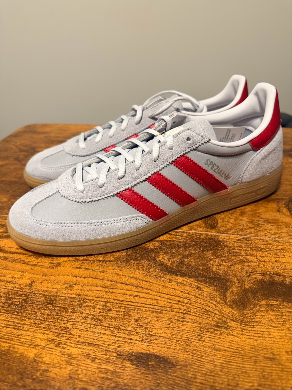 adidas Spezial Casual Sneakers in Light Gray with Red Stripes 11m